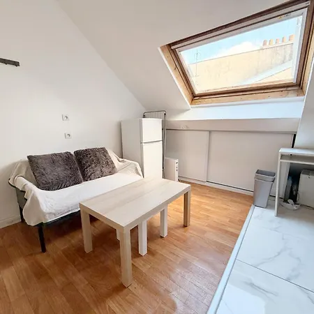 Apartment Cozy Chatelet